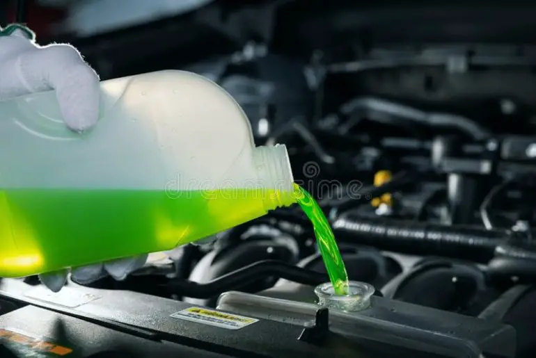 How To Put Coolant In A Car In Seven Well-Detailed steps - Student lesson